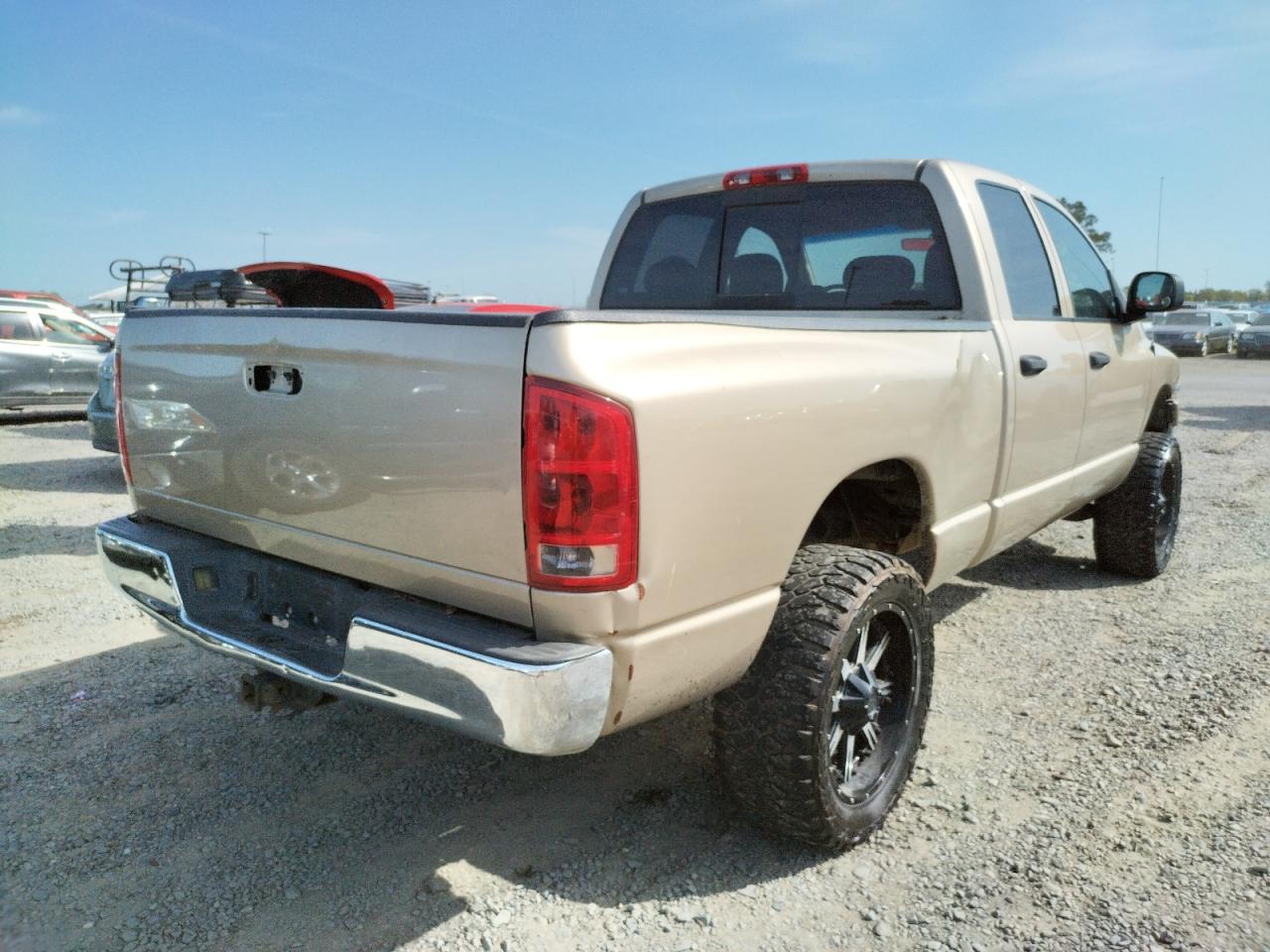 Photo 4 from auction – 2004 DODGE RAM 1500 S with VIN 1D7HA18D44S694740