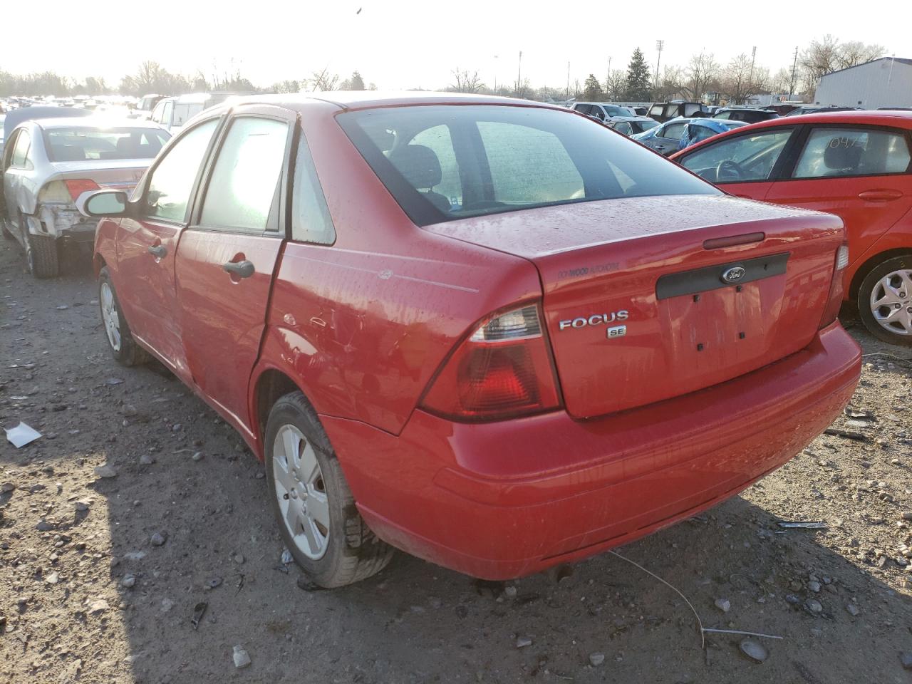 Photo 3 from auction – 2007 FORD FOCUS ZX4 with VIN 1FAFP34NX7W108281