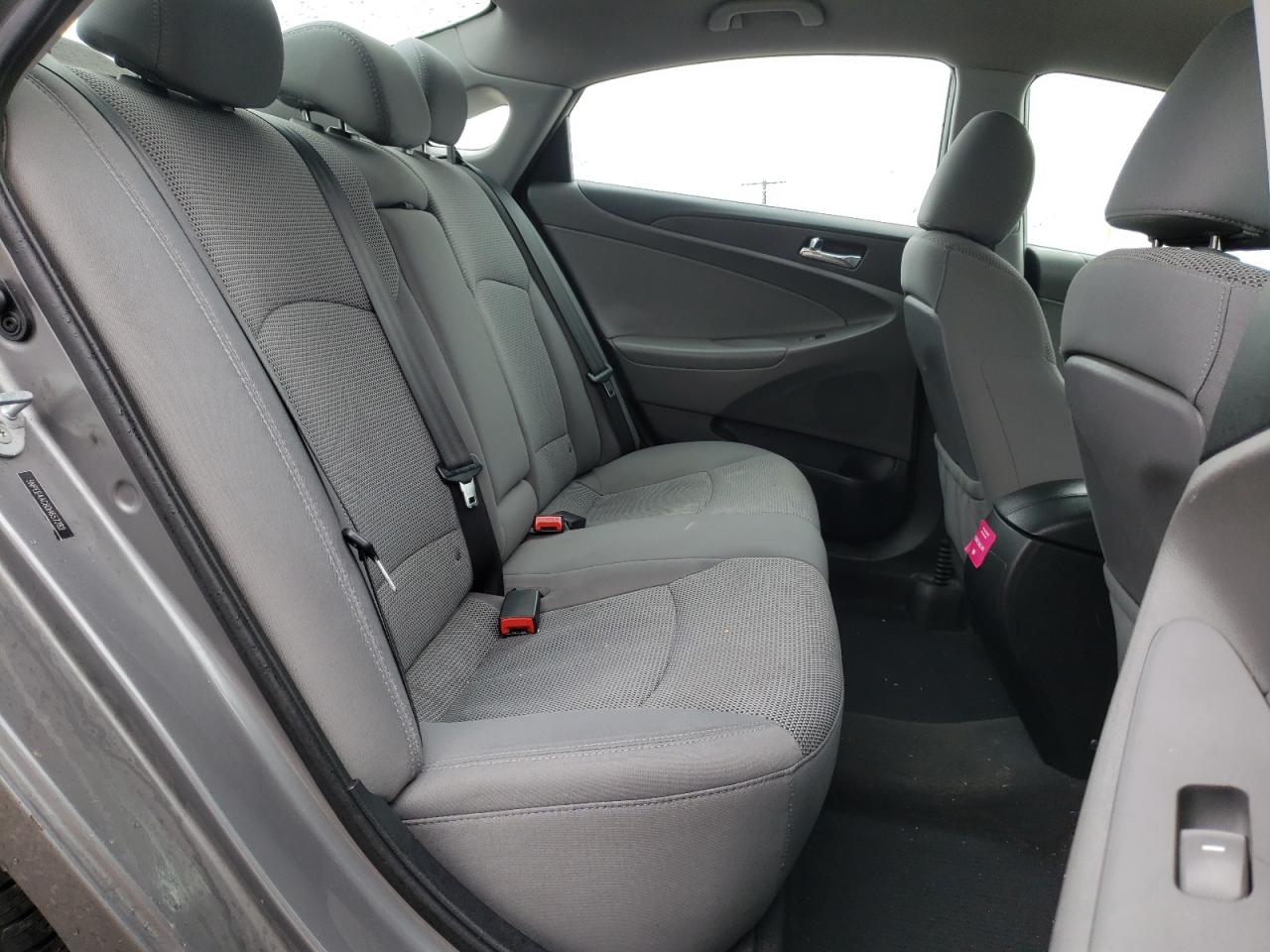 Photo 6 from auction – 2013 HYUNDAI SONATA GLS with VIN 5NPEB4AC8DH657282