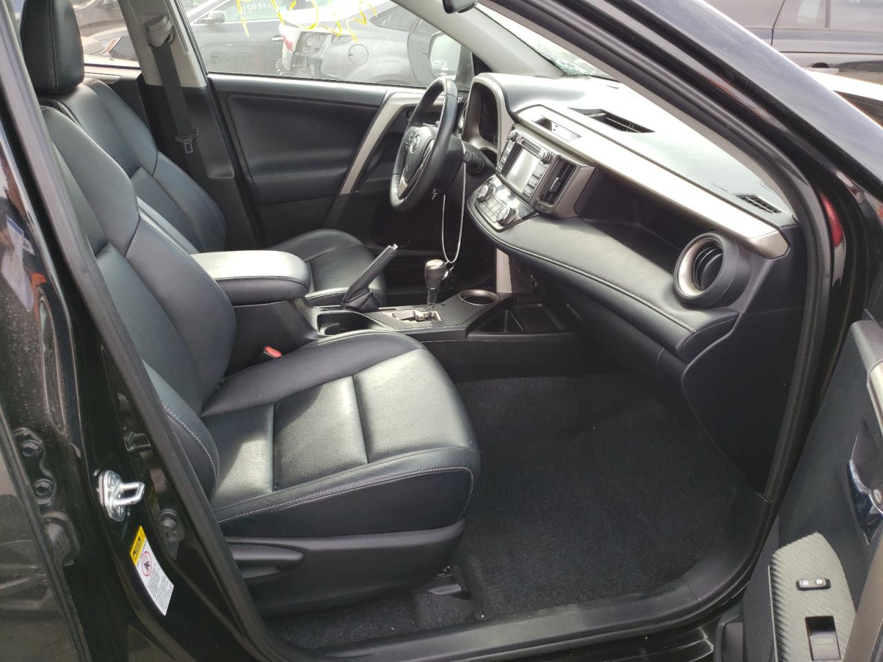Photo 5 from auction – 2013 TOYOTA RAV4 LIMIT with VIN 2T3DFREV5DW093107