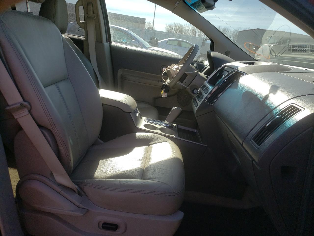 Photo 5 from auction – 2010 FORD EDGE LIMIT with VIN 2FMDK4KC2ABB52593
