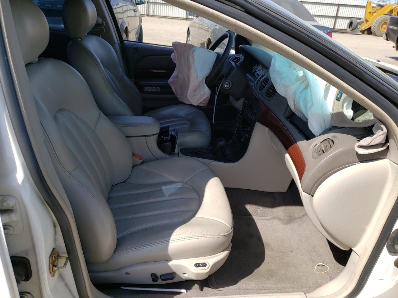 Photo 5 from auction – 2001 CHRYSLER 300M with VIN 2C3HE66G61H707701