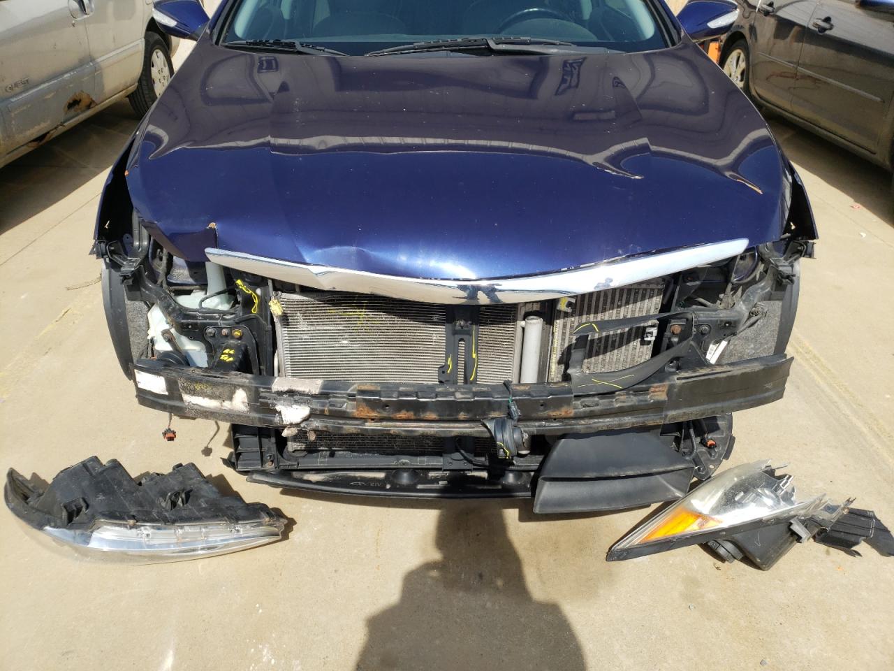 Photo 9 from auction – 2012 HYUNDAI SONATA SE with VIN 5NPEC4AB3CH342599