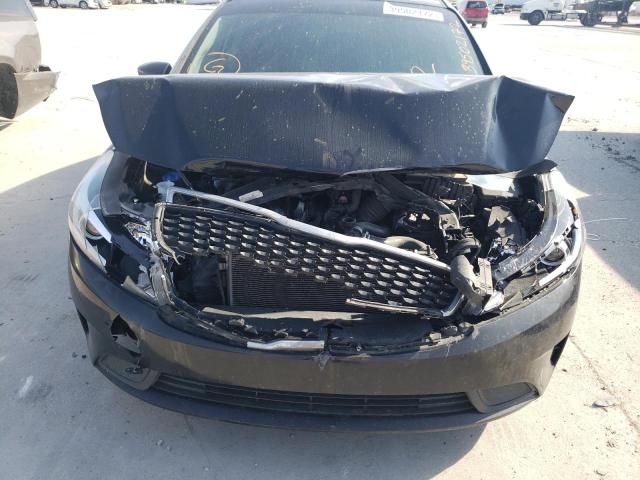 Photo 9 from auction – 2018 KIA FORTE LX with VIN 3KPFL4A71JE229316