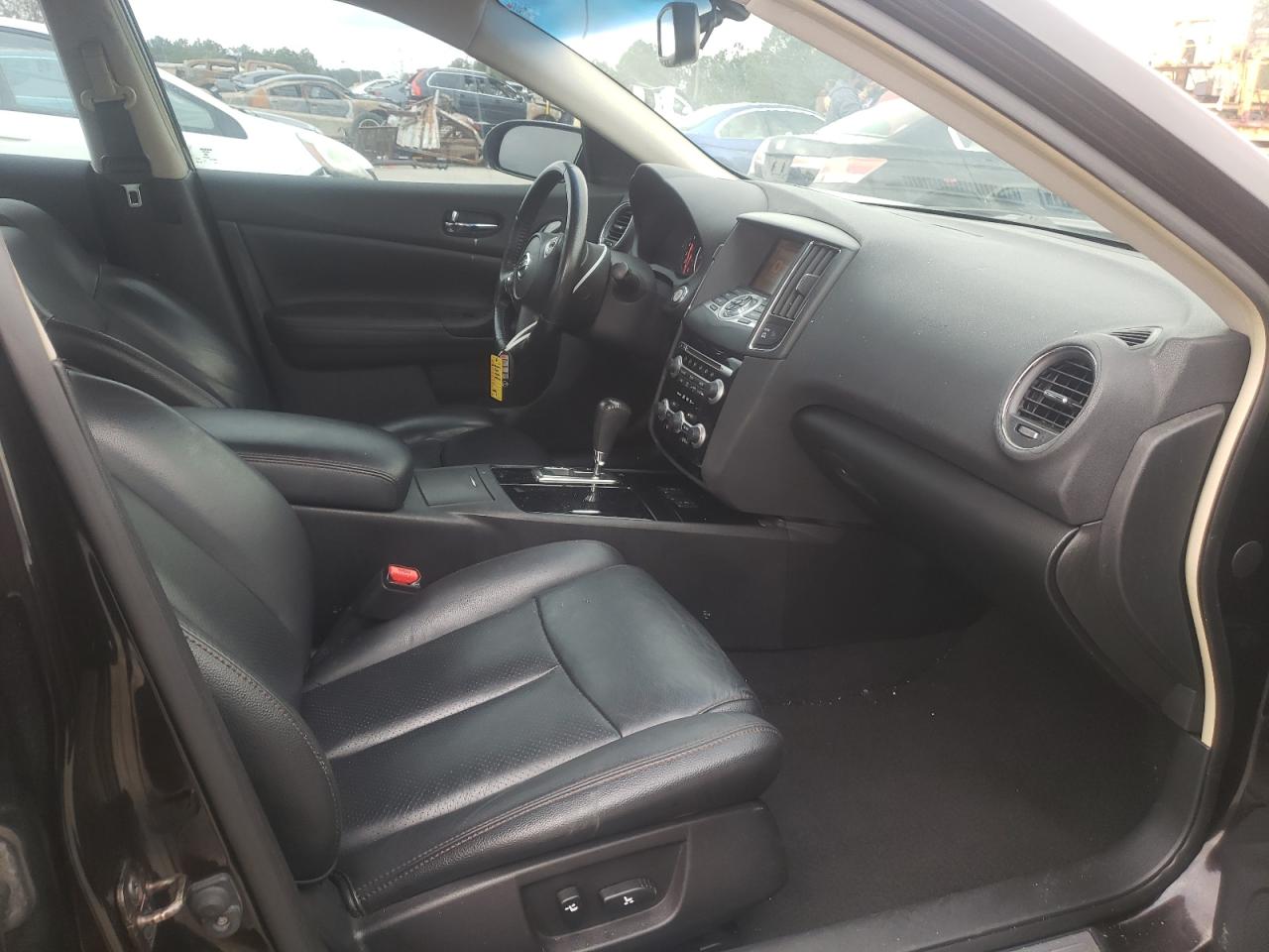 Photo 19 from auction – 2010 NISSAN MAXIMA S with VIN 1N4AA5AP6AC823628
