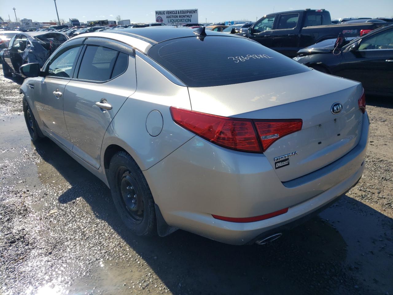 Photo 3 from auction – 2013 KIA OPTIMA LX with VIN KNAGM4A71D5432382