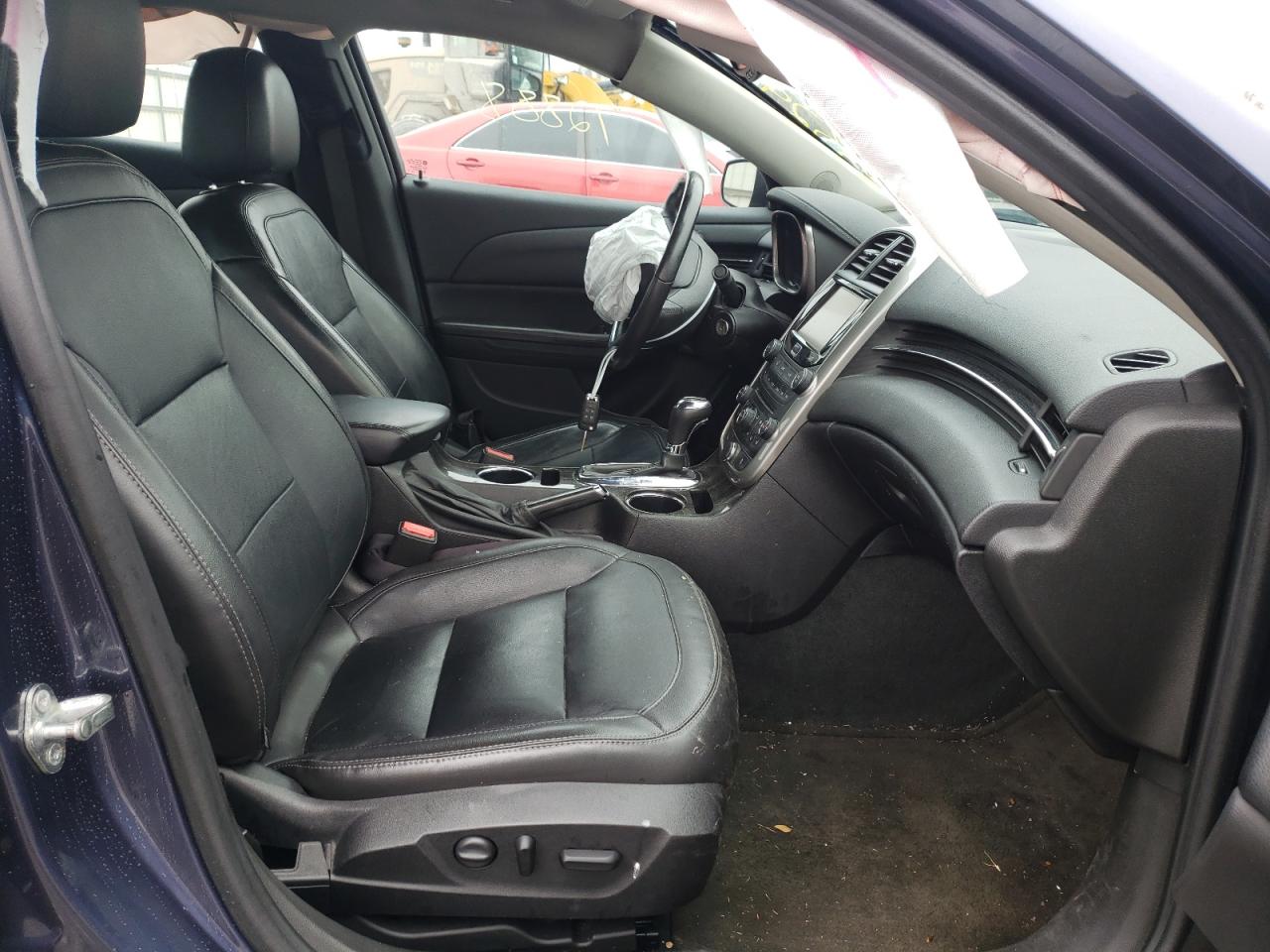 Photo 5 from auction – 2015 CHEVROLET MALIBU LTZ with VIN 1G11F5SL1FF208846