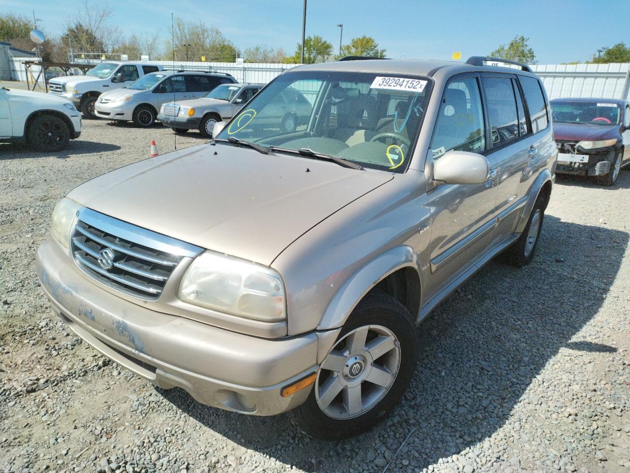 Photo 2 from auction – 2003 SUZUKI XL7 PLUS with VIN JS3TX92V534109901