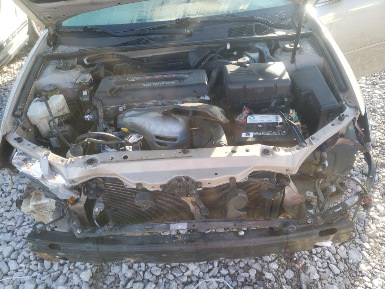 Photo 7 from auction – 2005 TOYOTA CAMRY LE with VIN 4T1BE32K05U569162