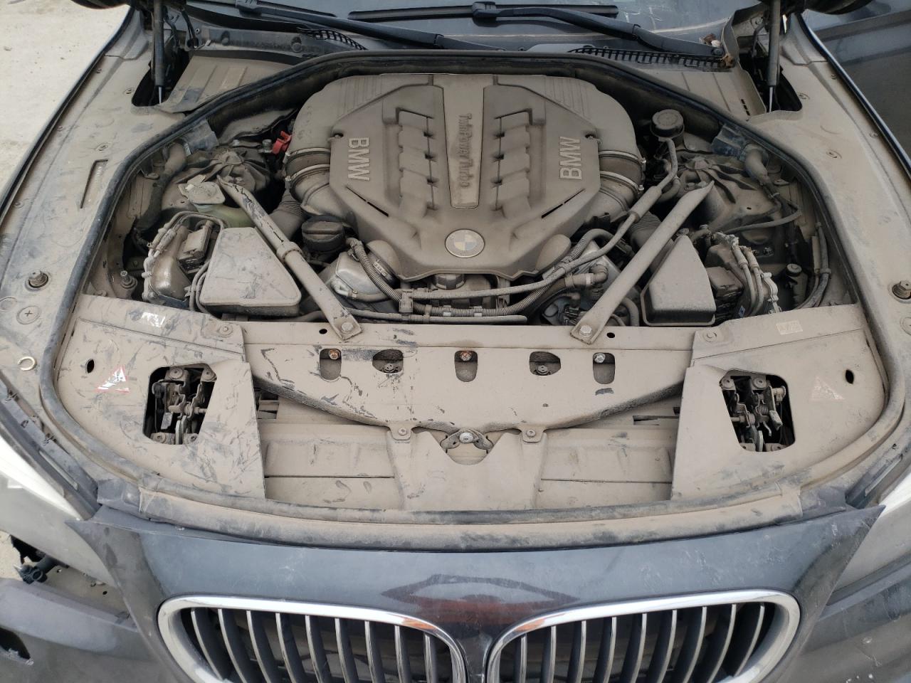 Photo 7 from auction – 2013 BMW 750 I with VIN WBAYA8C59DD228063