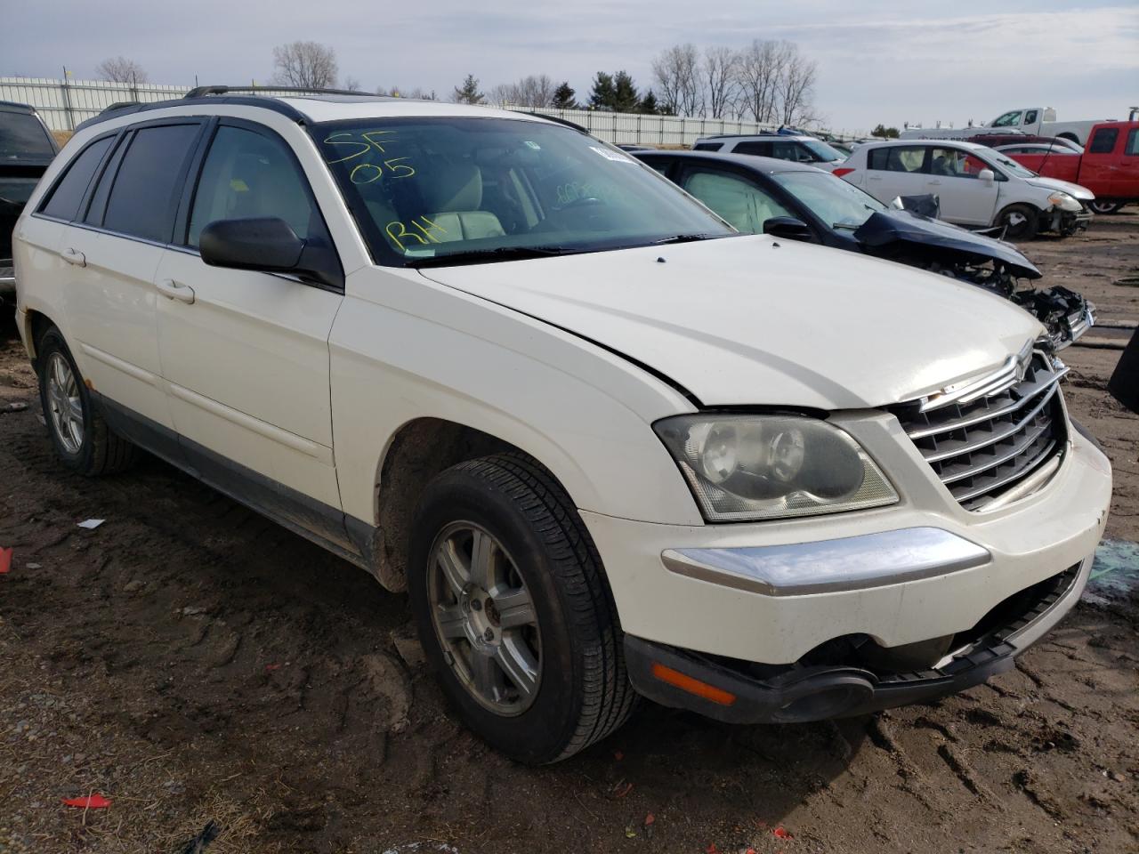 CHRYSLER PACIFICA T 2005 with VIN 2C4GM68415R584953 - Photo from auction
