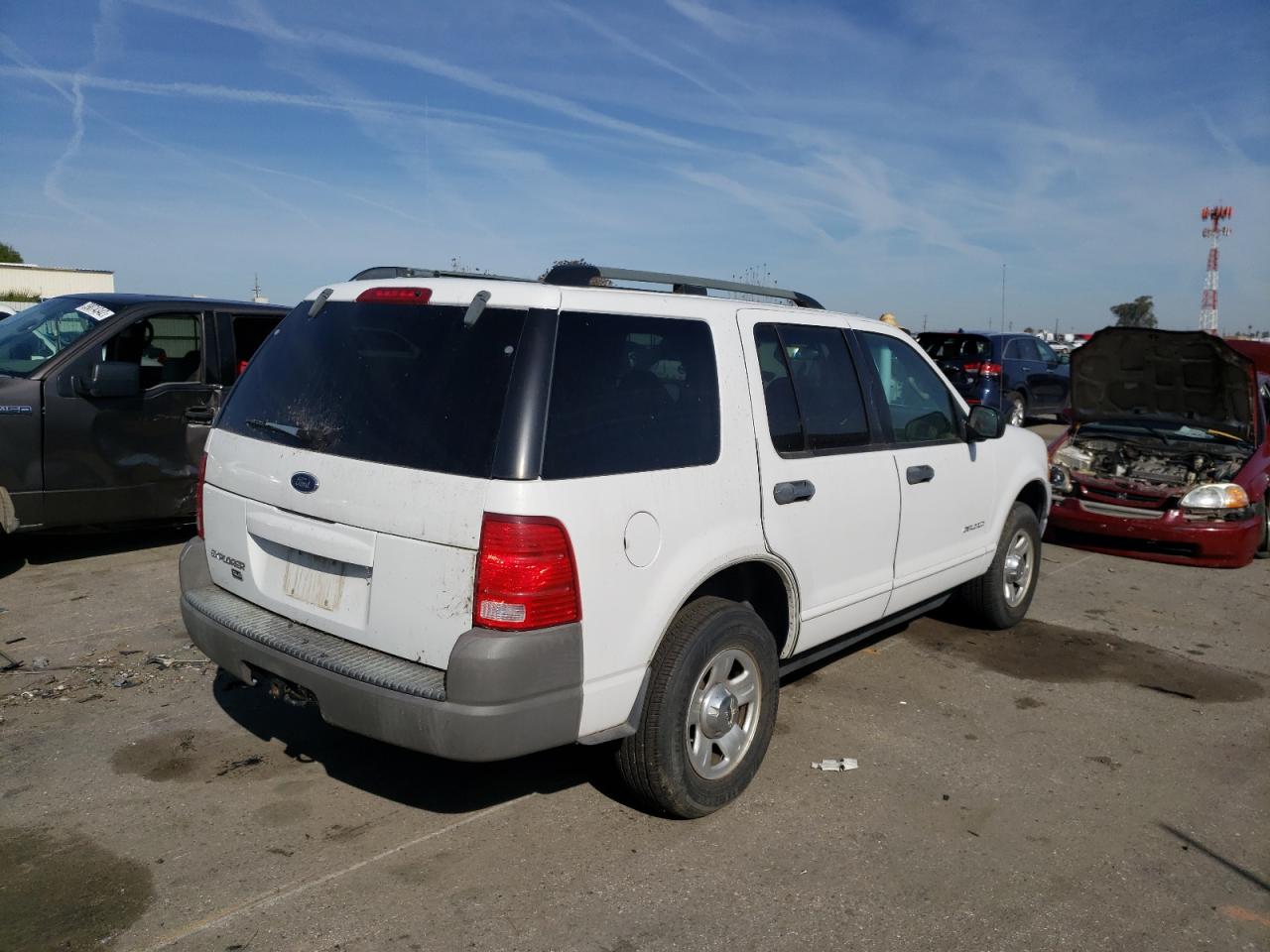 Photo 4 from auction – 2002 FORD EXPLORER X with VIN 1FMZU62E92UB36061