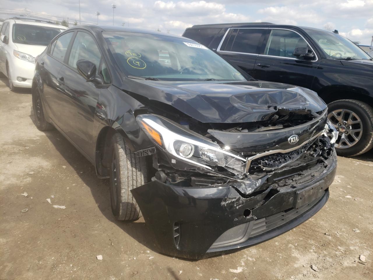 KIA FORTE LX 2017 with VIN 3KPFK4A77HE160337 - Photo from auction