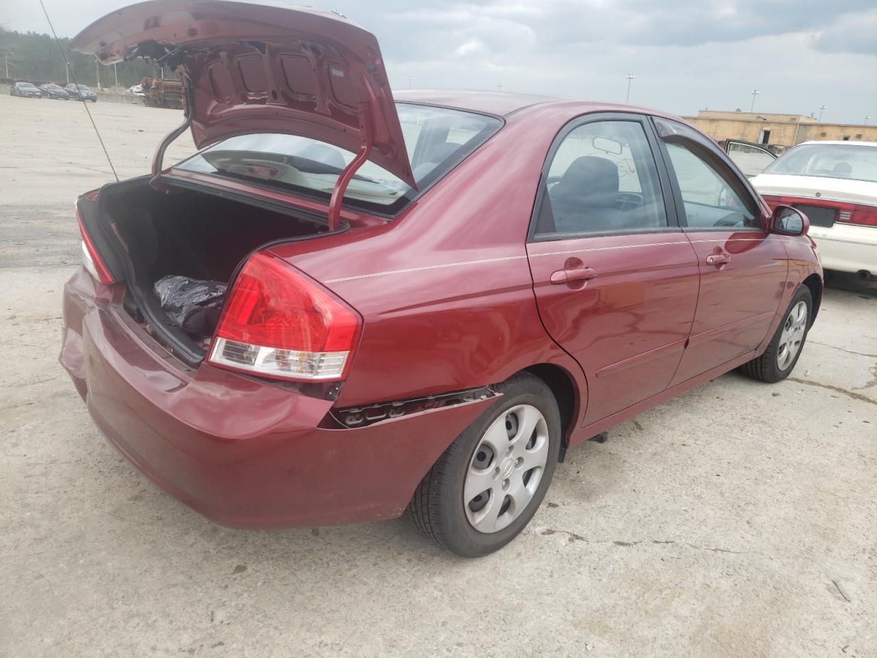 Photo 4 from auction – 2007 KIA SPECTRA EX with VIN KNAFE121475380588
