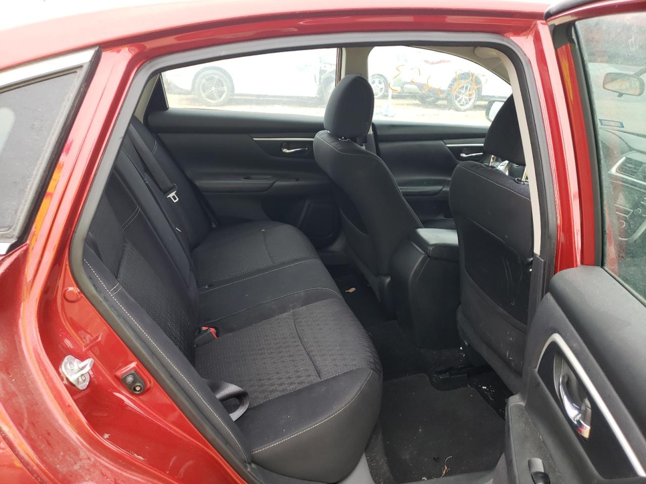 Photo 6 from auction – 2017 NISSAN ALTIMA with VIN 1N4AL3AP6HC113766