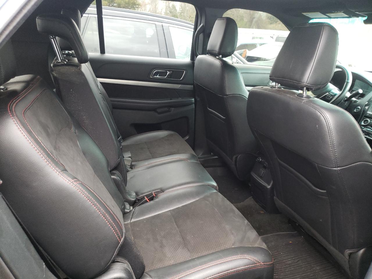 Photo 6 from auction – 2018 FORD EXPLORER X with VIN 1FM5K8D85JGA75506