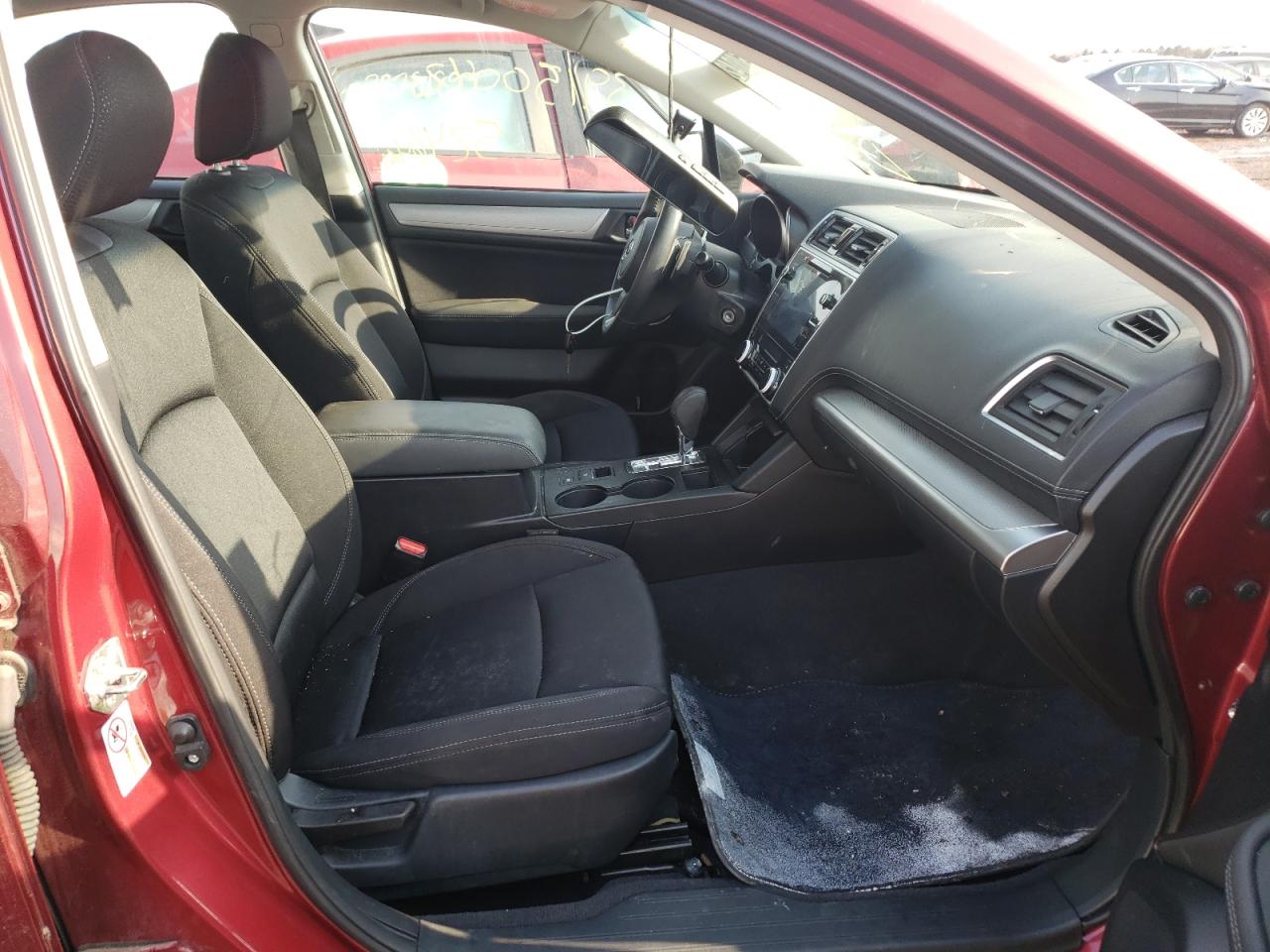 Photo 5 from auction – 2018 SUBARU LEGACY 2.5 with VIN 4S3BNAC60J3012312
