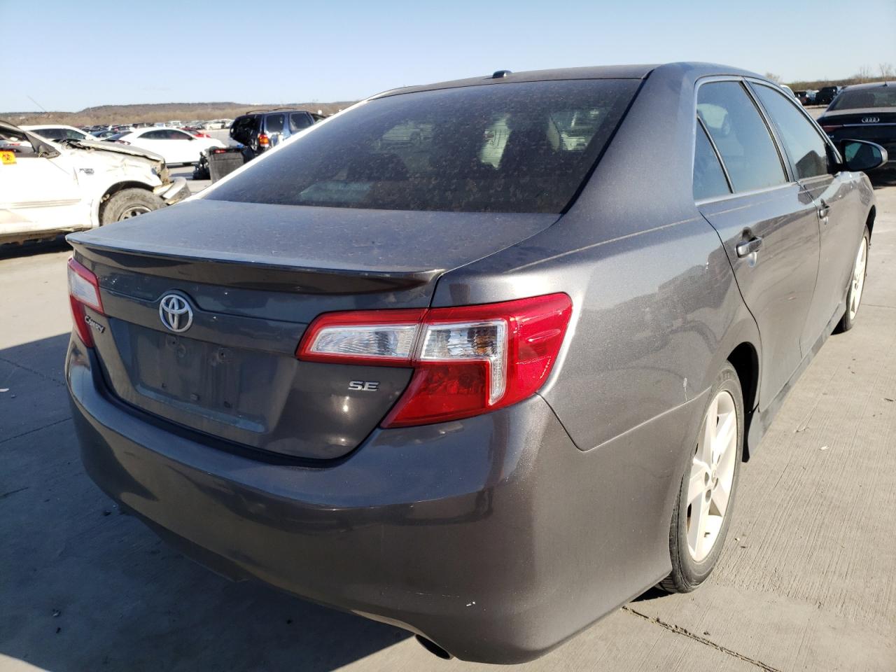 Photo 4 from auction – 2012 TOYOTA CAMRY BASE with VIN 4T1BF1FK1CU062165