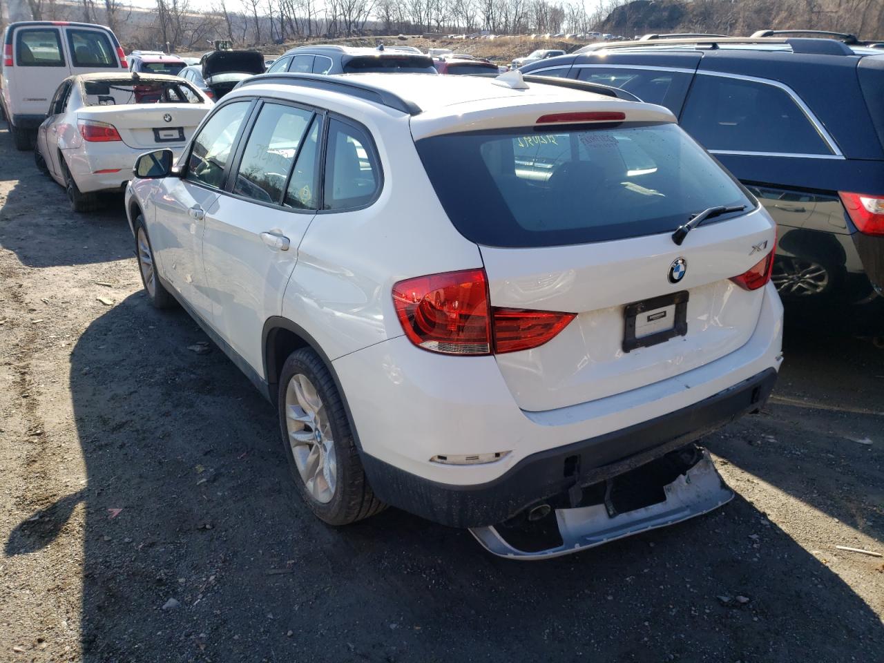Photo 3 from auction – 2015 BMW X1 XDRIVE2 with VIN WBAVL1C58FVY33113