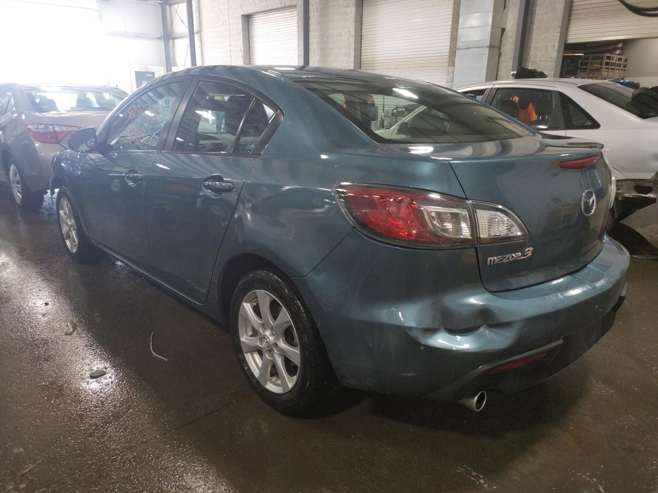 صورة رقم 3 من المزاد - 2011 MAZDA 3 I مع VIN JM1BL1VFXB1460931