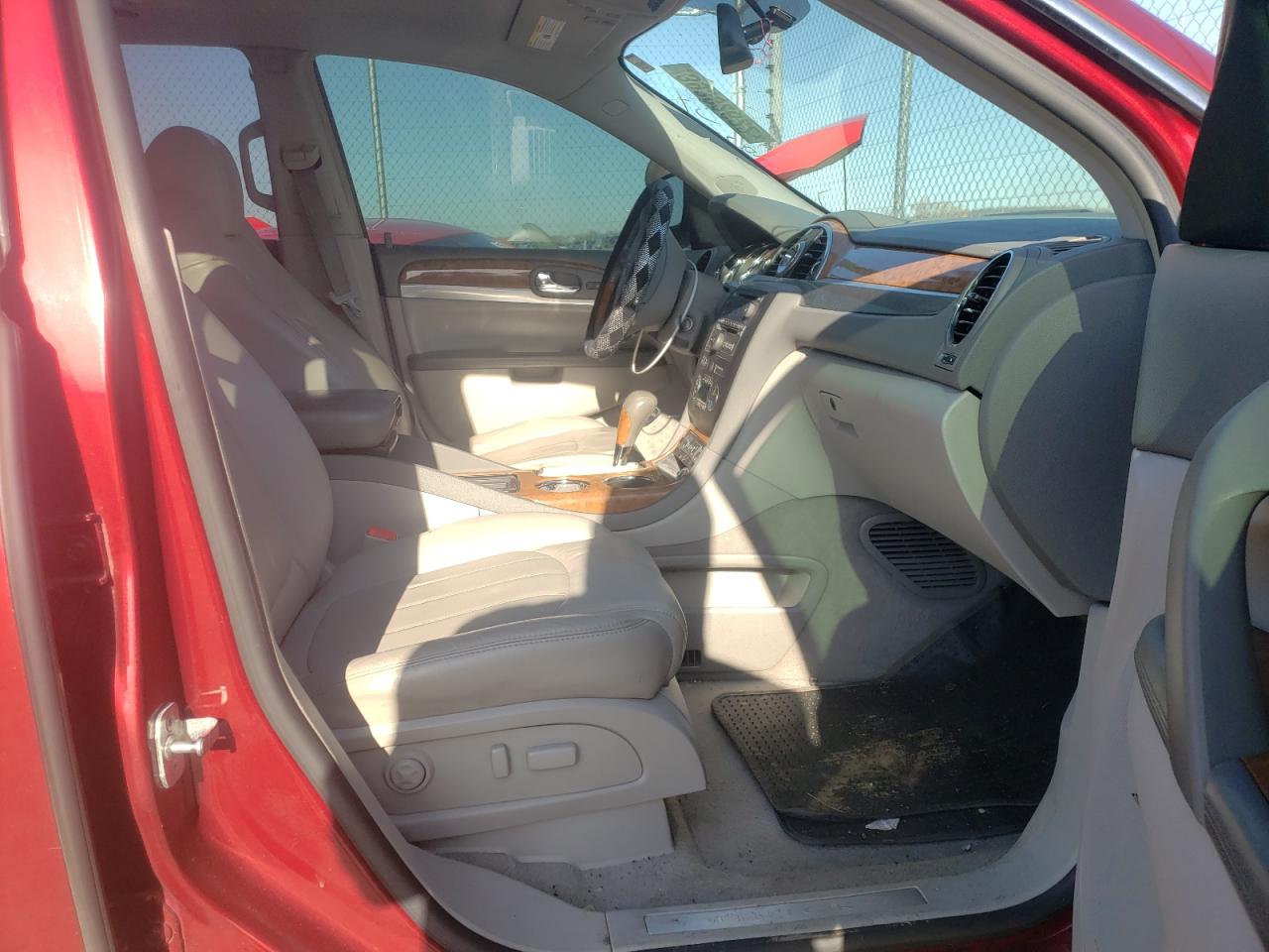 Фото 5 с аукциона – 2008 BUICK ENCLAVE CX с VIN 5GAER23778J219111