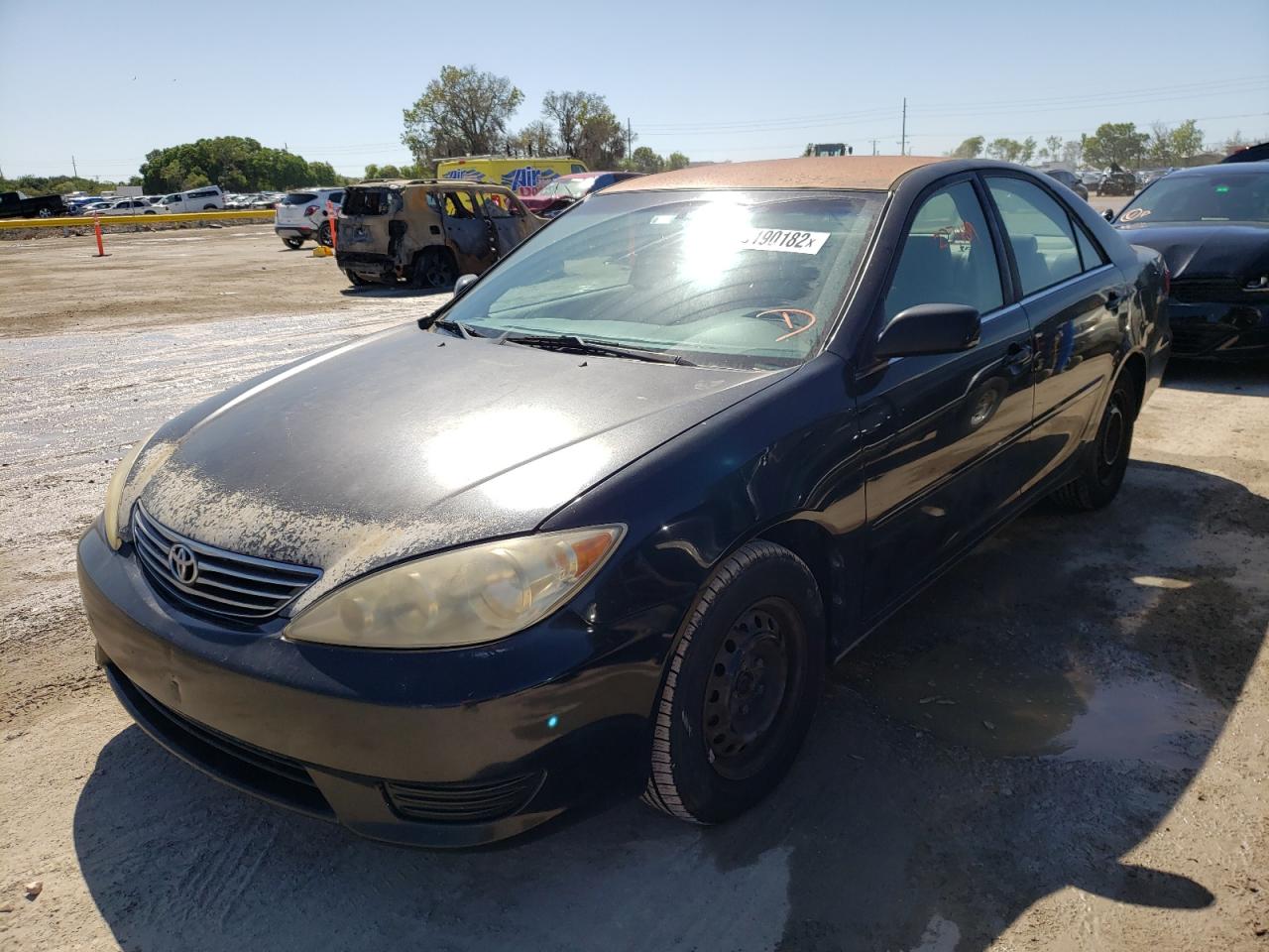 Photo 2 from auction – 2006 TOYOTA CAMRY with VIN JTDBE32K963051983