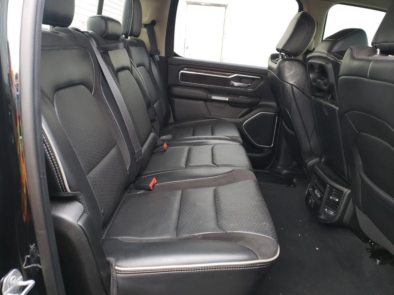 Photo 6 from auction – 2019 RAM 1500 LARAM with VIN 1C6SRFJT1KN636482