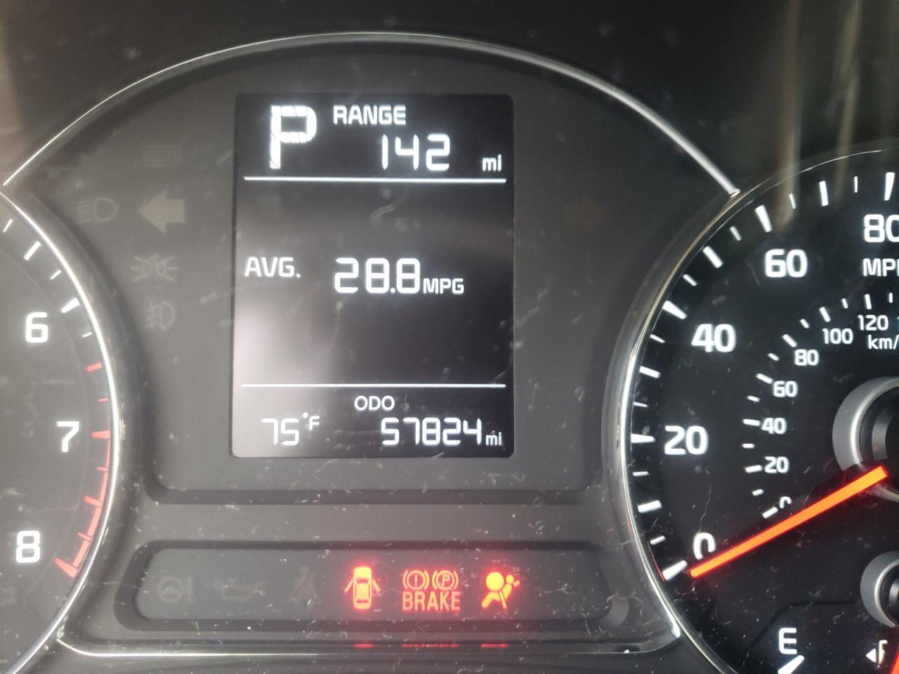Photo 8 from auction – 2017 KIA FORTE LX with VIN 3KPFK4A77HE160337