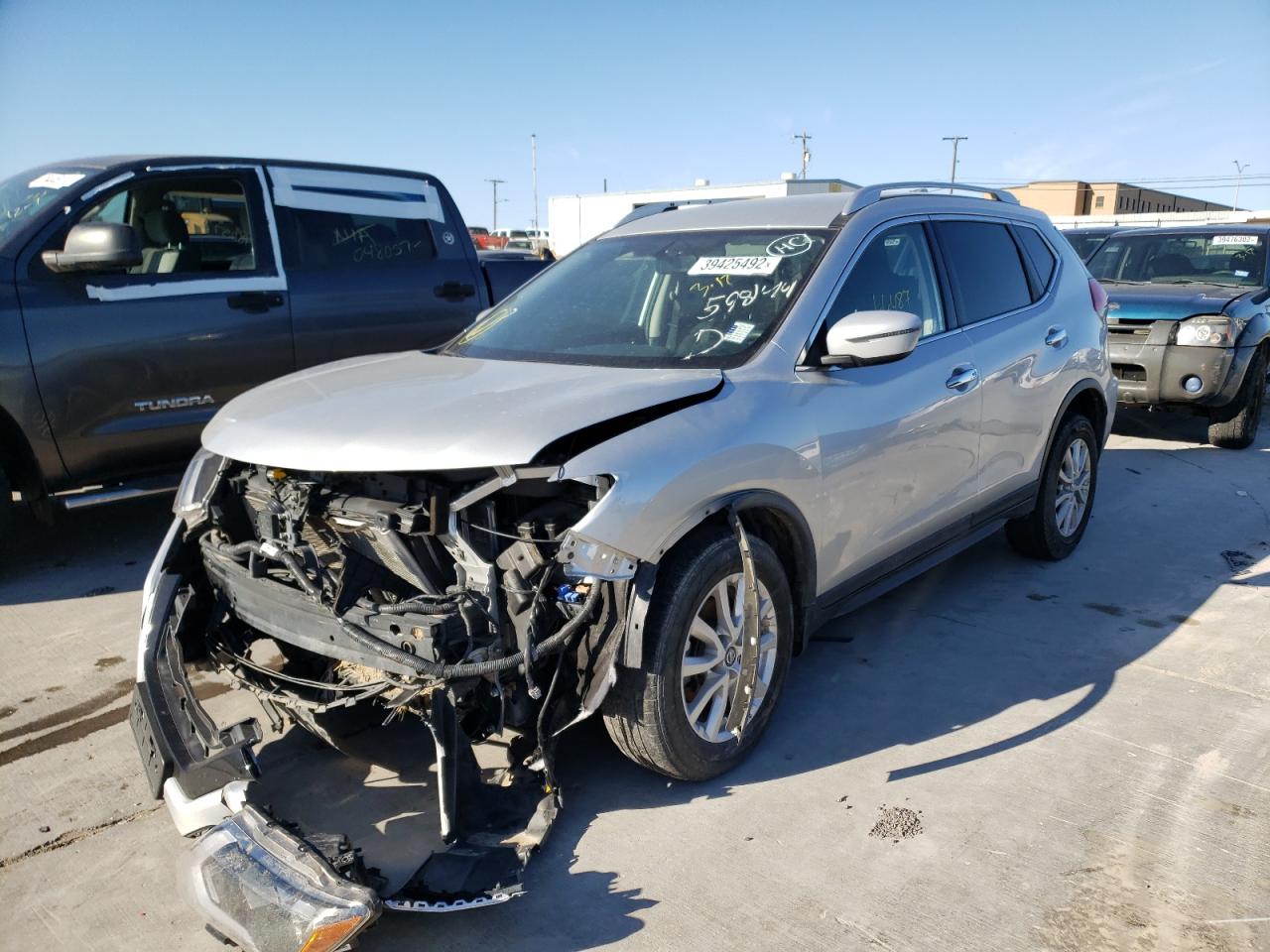 Photo 2 from auction – 2017 NISSAN ROGUE S with VIN KNMAT2MTXHP598144