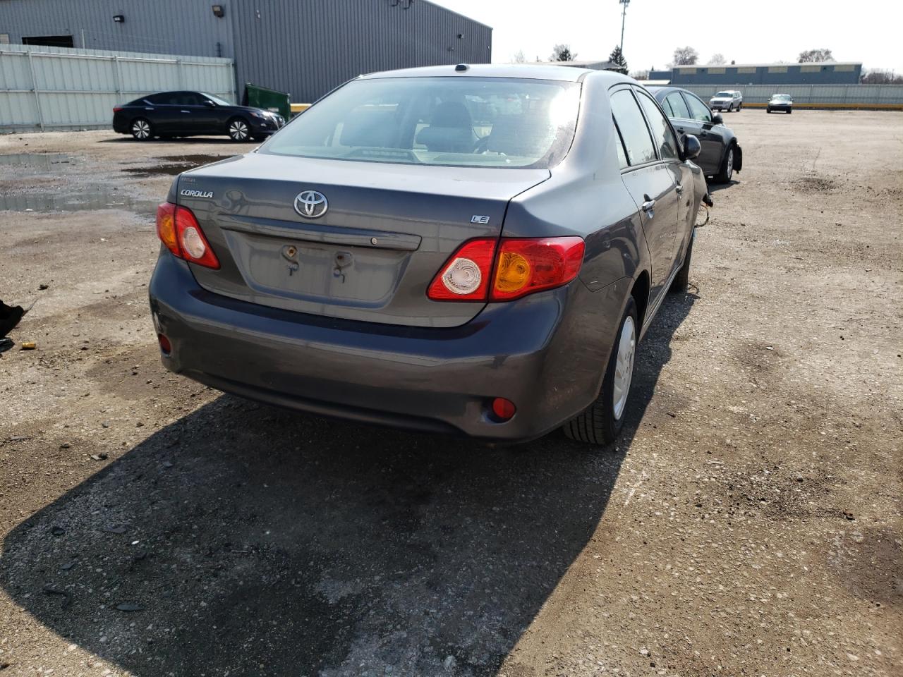 Photo 4 from auction – 2010 TOYOTA COROLLA with VIN 2T1BU4EE3AC498579