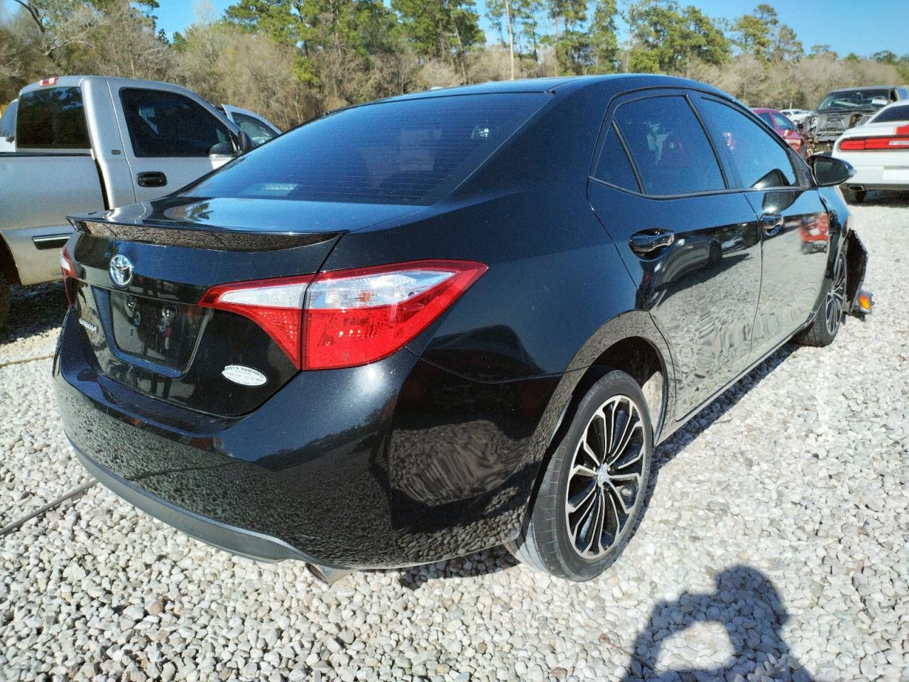 Photo 4 from auction – 2015 TOYOTA COROLLA L with VIN 5YFBURHE4FP289867