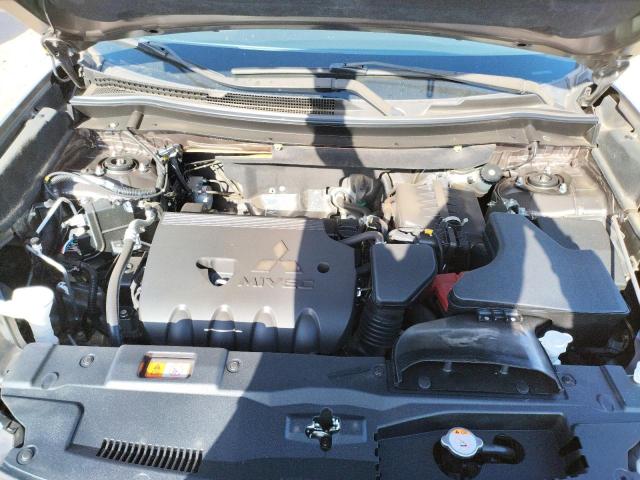 Photo 7 from auction – 2018 MITSUBISHI OUTLANDER with VIN JA4AD3A38JZ009569