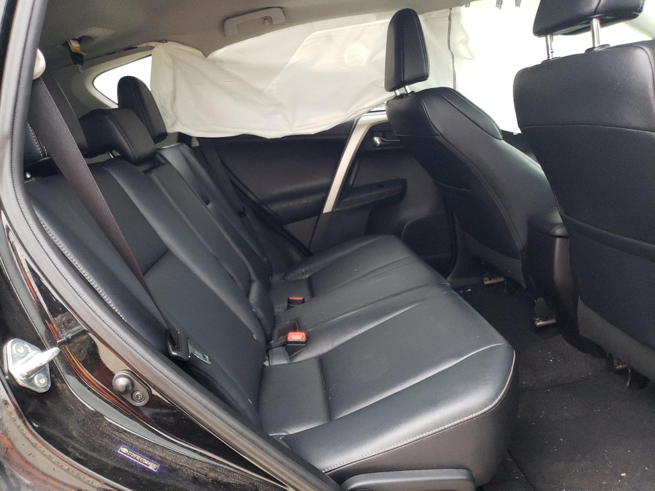 Photo 6 from auction – 2013 TOYOTA RAV4 LIMIT with VIN 2T3YFREV7DW048087