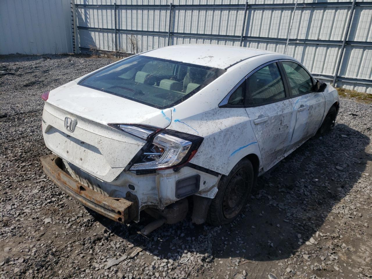 Photo 4 from auction – 2018 HONDA CIVIC LX with VIN 19XFC2F51JE203763