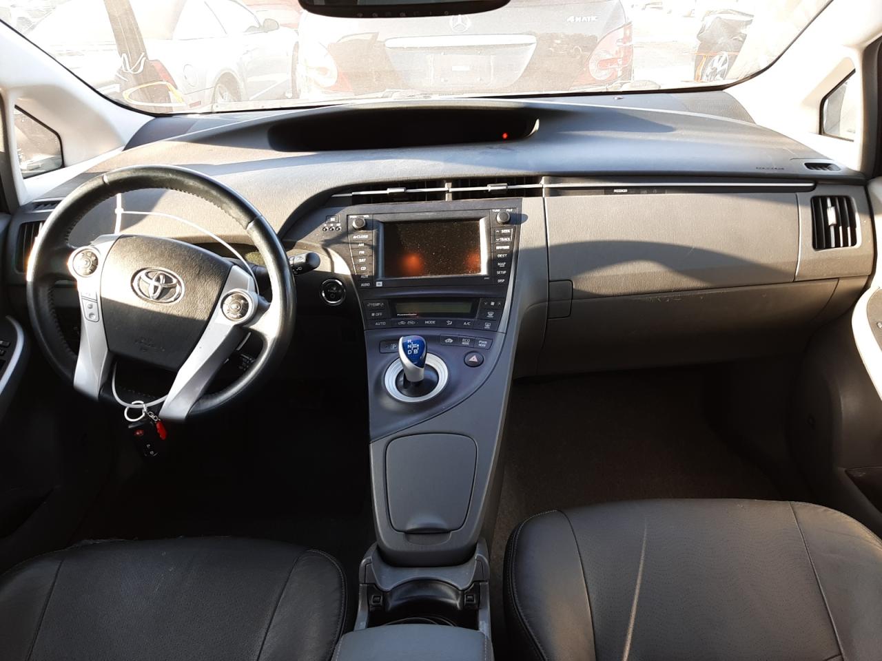 Photo 9 from auction – 2010 TOYOTA PRIUS with VIN JTDKN3DU4A0082602