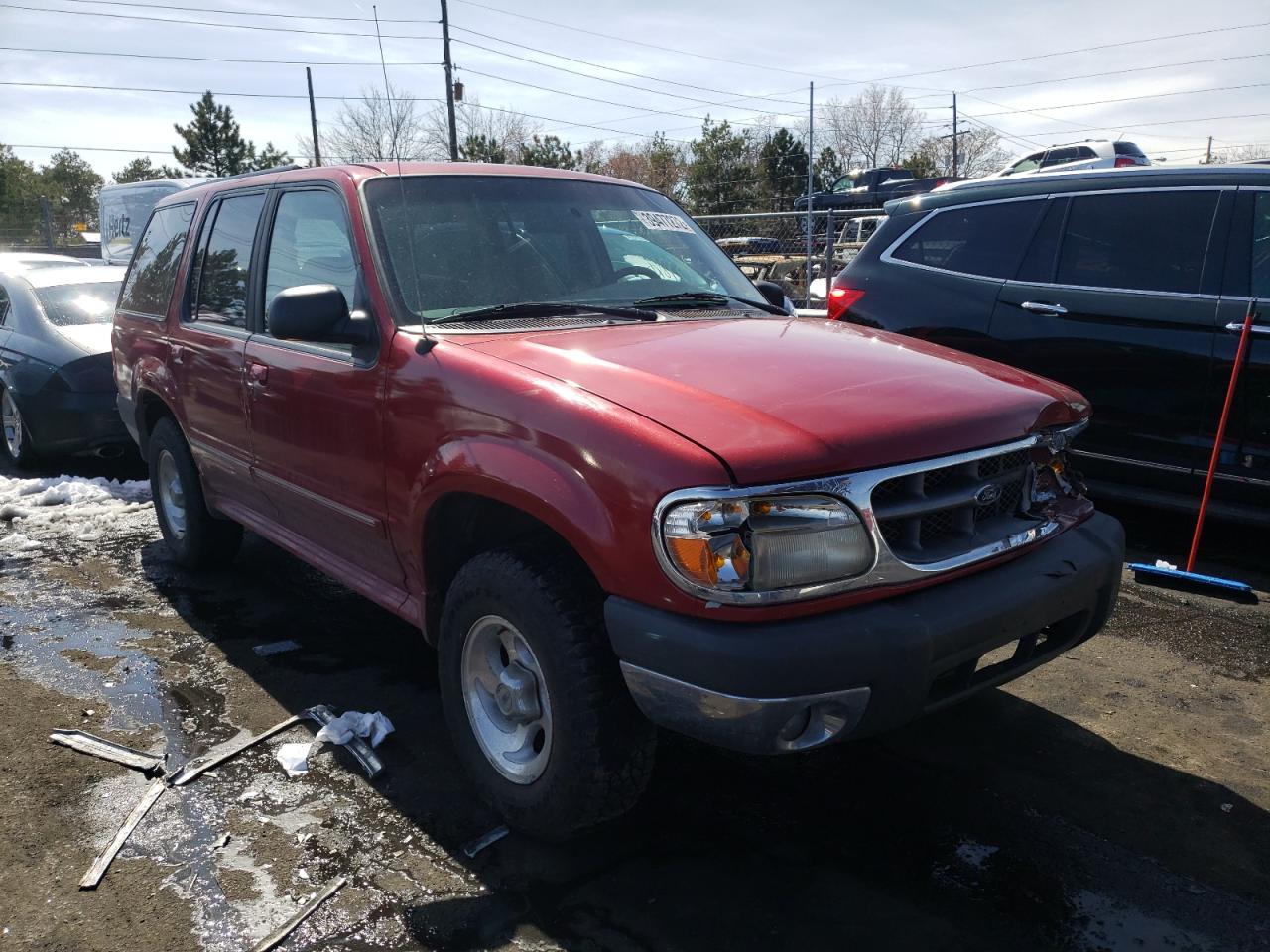 FORD EXPLORER 1999 with VIN 1FMZU34E2XZB71708 - Photo from auction
