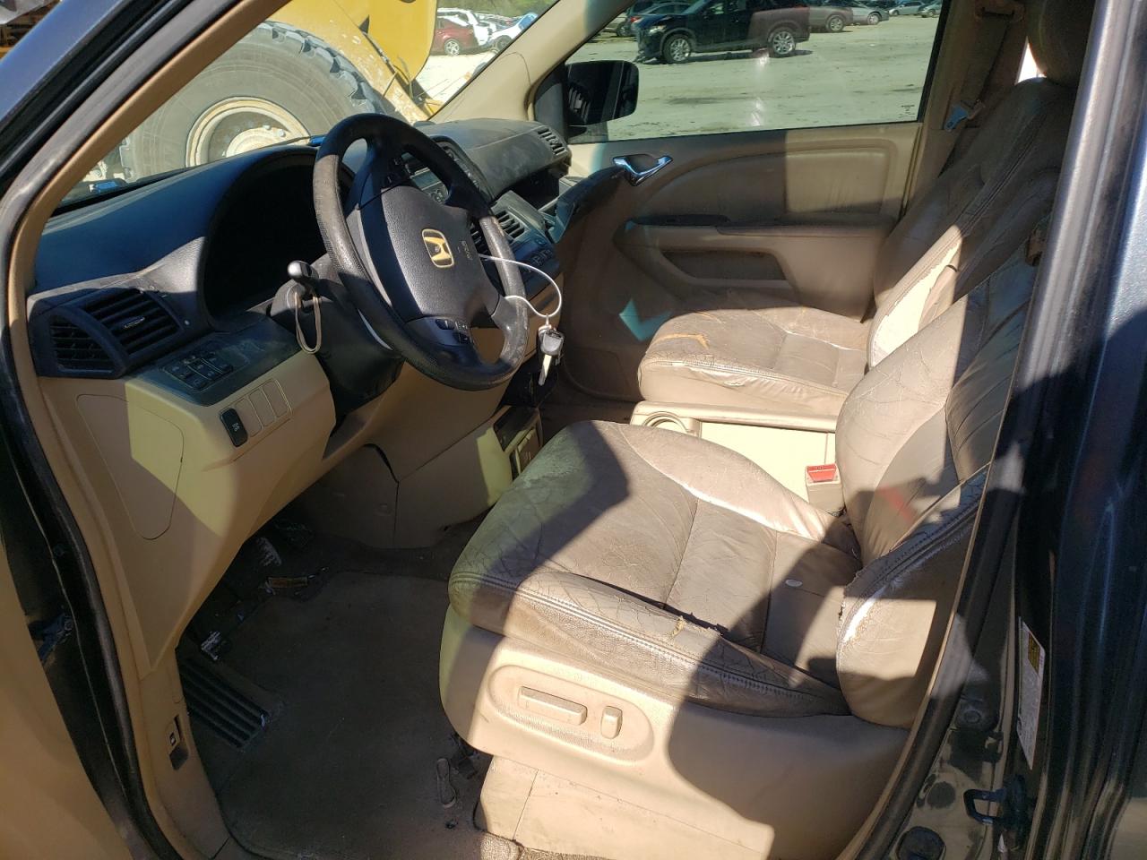 Photo 5 from auction – 2005 HONDA ODYSSEY EX with VIN 5FNRL38745B038809
