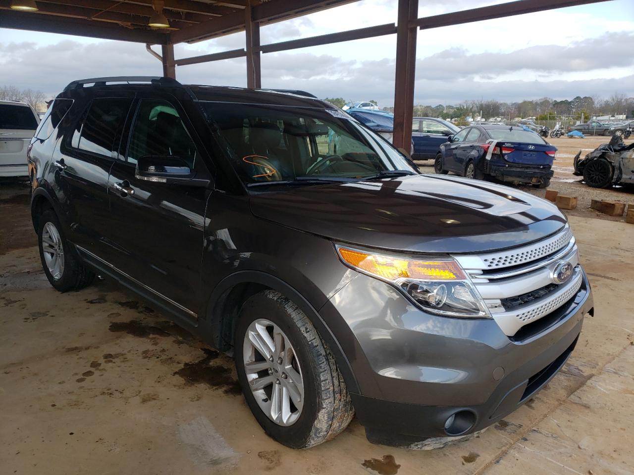 FORD EXPLORER X 2015 with VIN 1FM5K7D89FGB87680 - Photo from auction