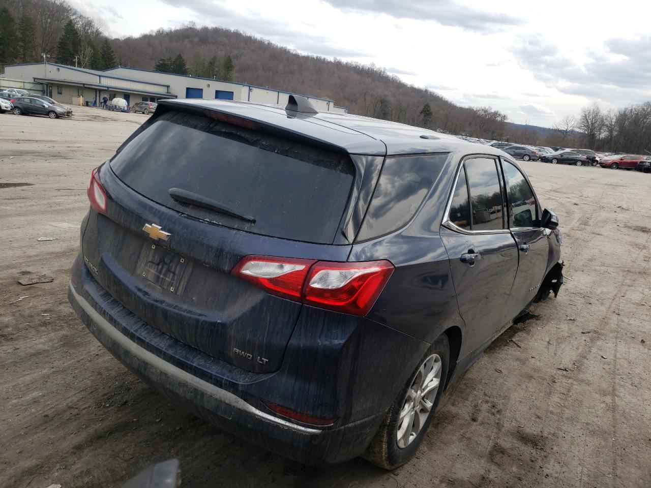 Photo 4 from auction – 2018 CHEVROLET EQUINOX LT with VIN 3GNAXSEV4JL395053