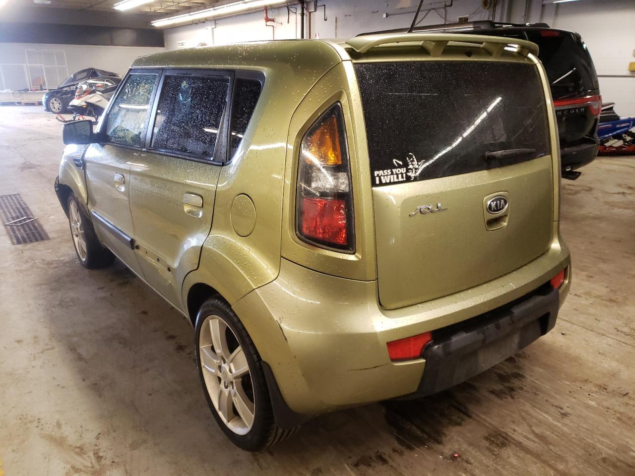 Photo 3 from auction – 2010 KIA SOUL with VIN KNDJT2A24A7074506