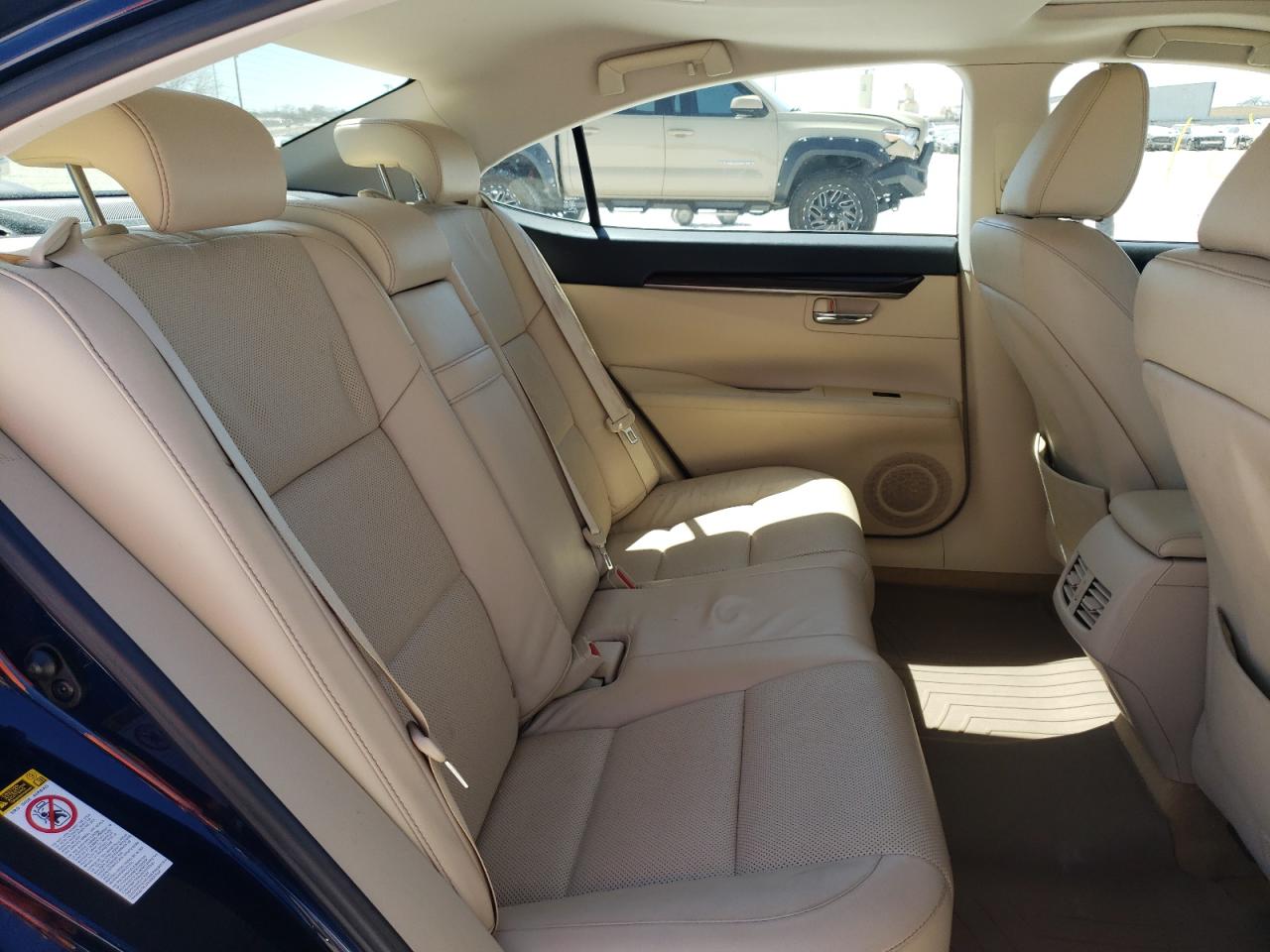 Photo 6 from auction – 2013 LEXUS ES 350 with VIN JTHBK1GG0D2020768