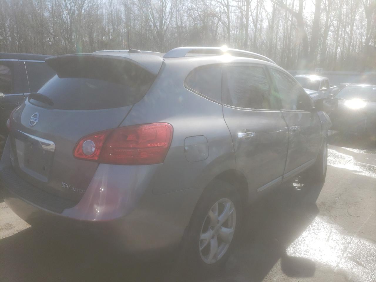 Photo 4 from auction – 2011 NISSAN ROGUE S with VIN JN8AS5MV7BW675138