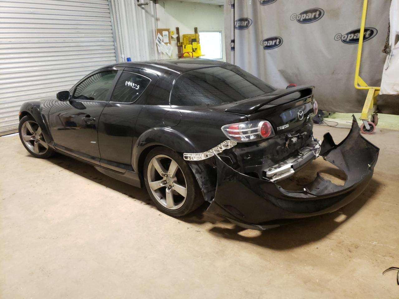 Photo 3 from auction – 2006 MAZDA RX8 with VIN JM1FE173960205018