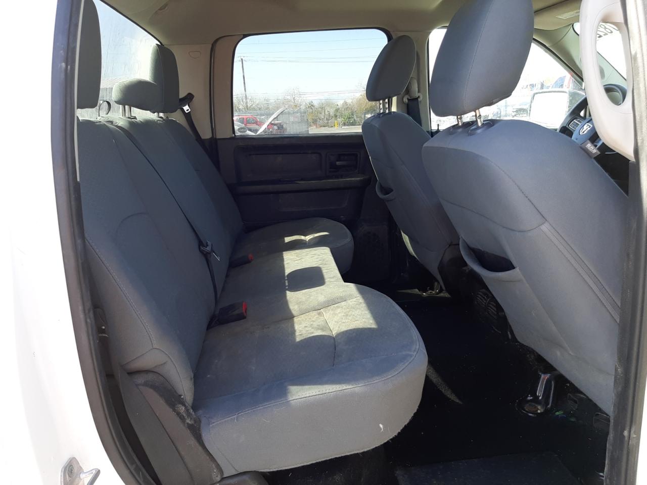 Photo 17 from auction – 2013 RAM 1500 ST with VIN 1C6RR7KG3DS593659