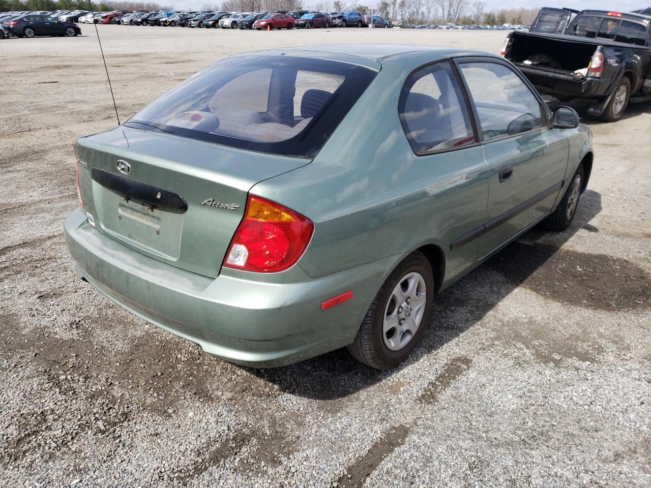 Photo 4 from auction – 2003 HYUNDAI ACCENT L with VIN KMHCF35C13U258584
