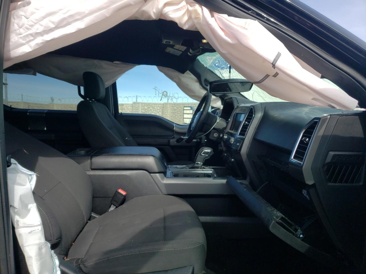 Photo 5 from auction – 2016 FORD F150 SUPER with VIN 1FTFW1EG5GKF23386