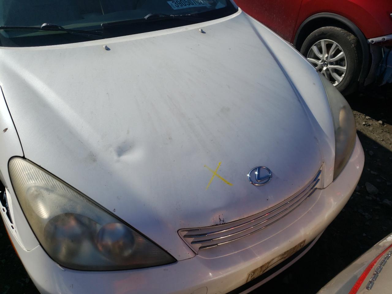 Photo 7 from auction – 2002 LEXUS ES 300 with VIN JTHBF30G820041547
