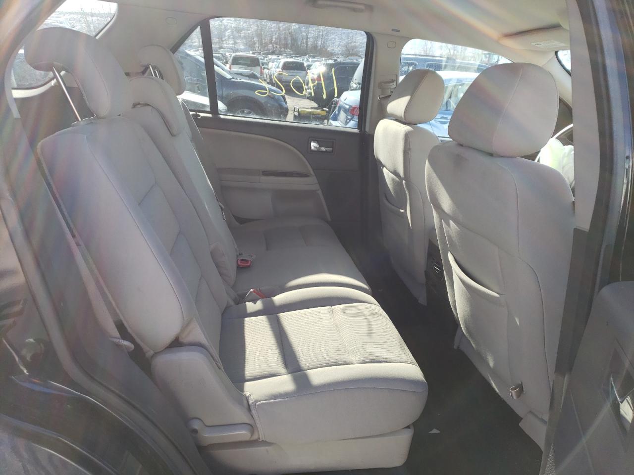 صورة رقم 6 من المزاد - 2008 FORD TAURUS X S مع VIN 1FMDK02W08GA01662