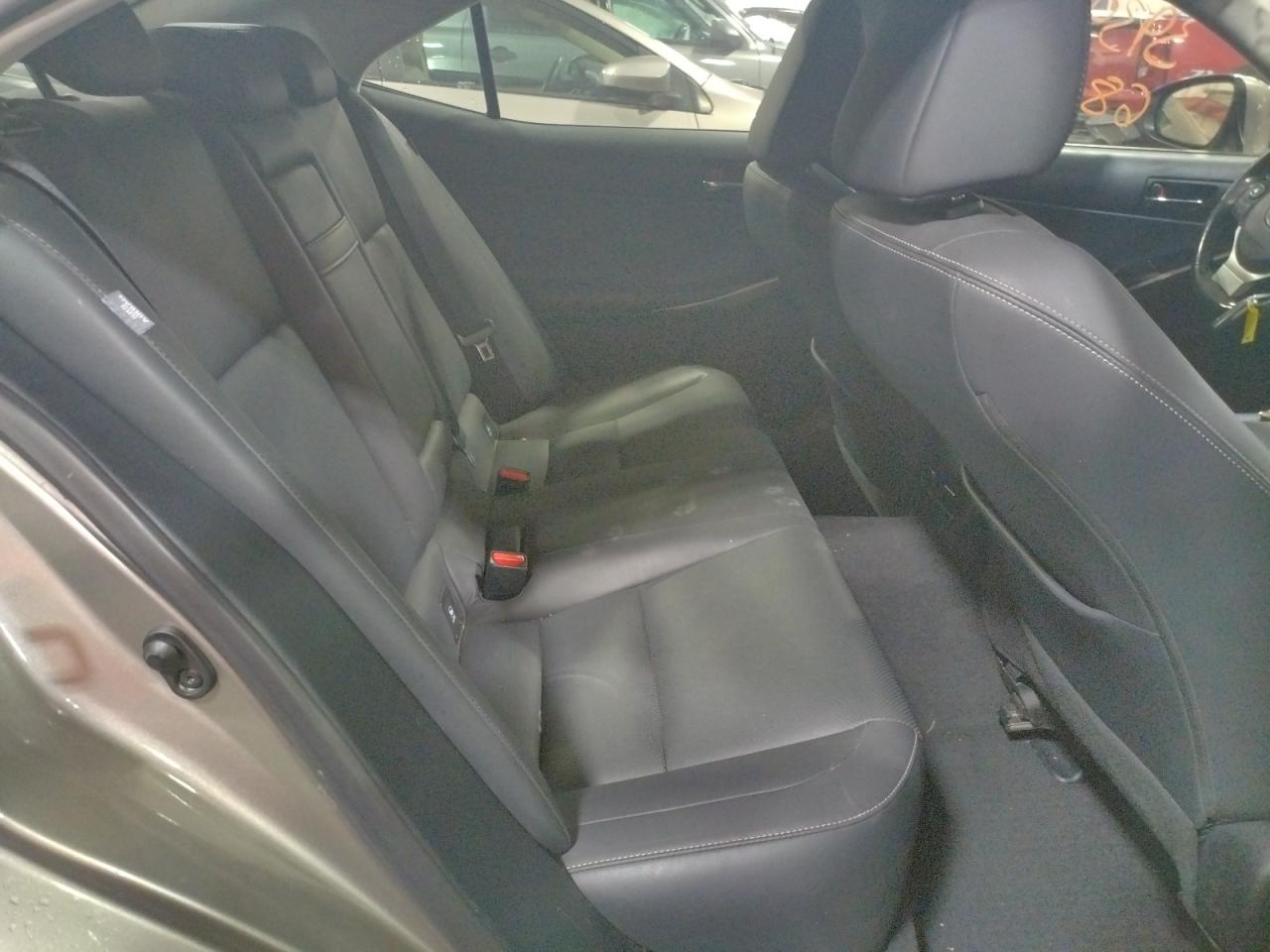 Photo 6 from auction – 2016 LEXUS IS 300 with VIN JTHCM1D22G5014125