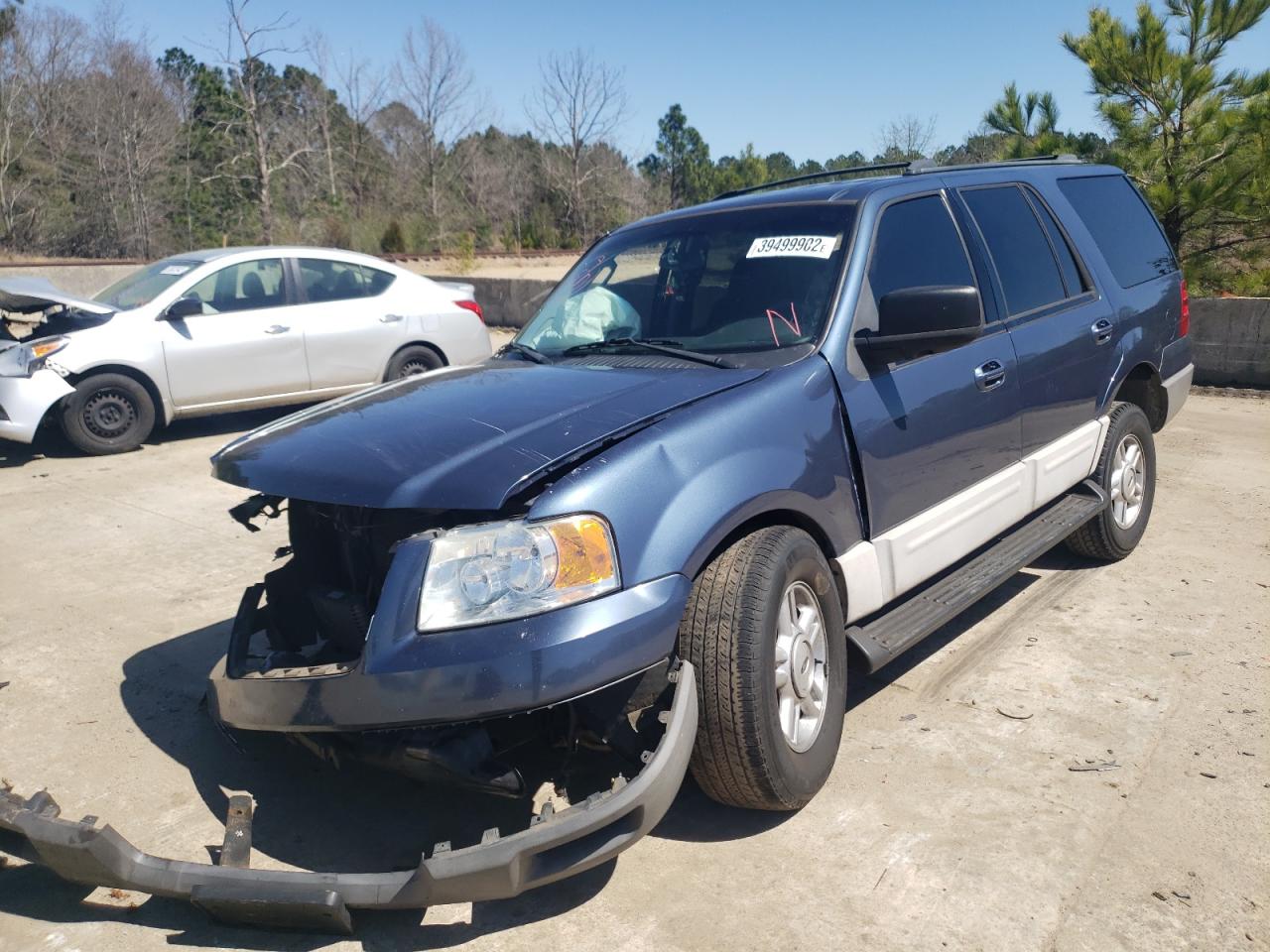 Photo 2 from auction – 2003 FORD EXPEDITION with VIN 1FMRU15W63LC14861